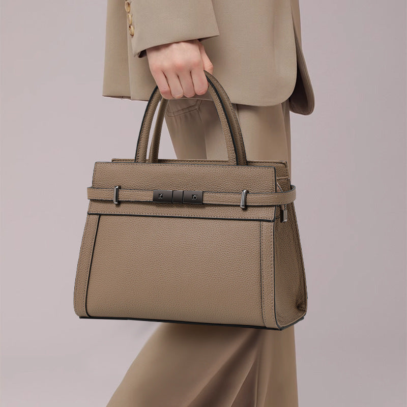 Women's Genuine Leather Luxury Clamshell Crossbody Shoulder Handbag