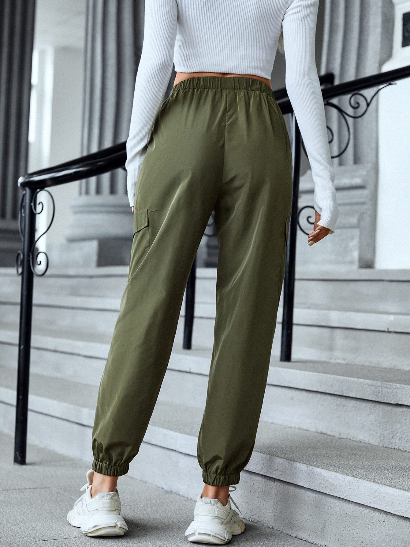 Women's Casual Cargo Pants Elastic Waist Slim Fit Utility Style