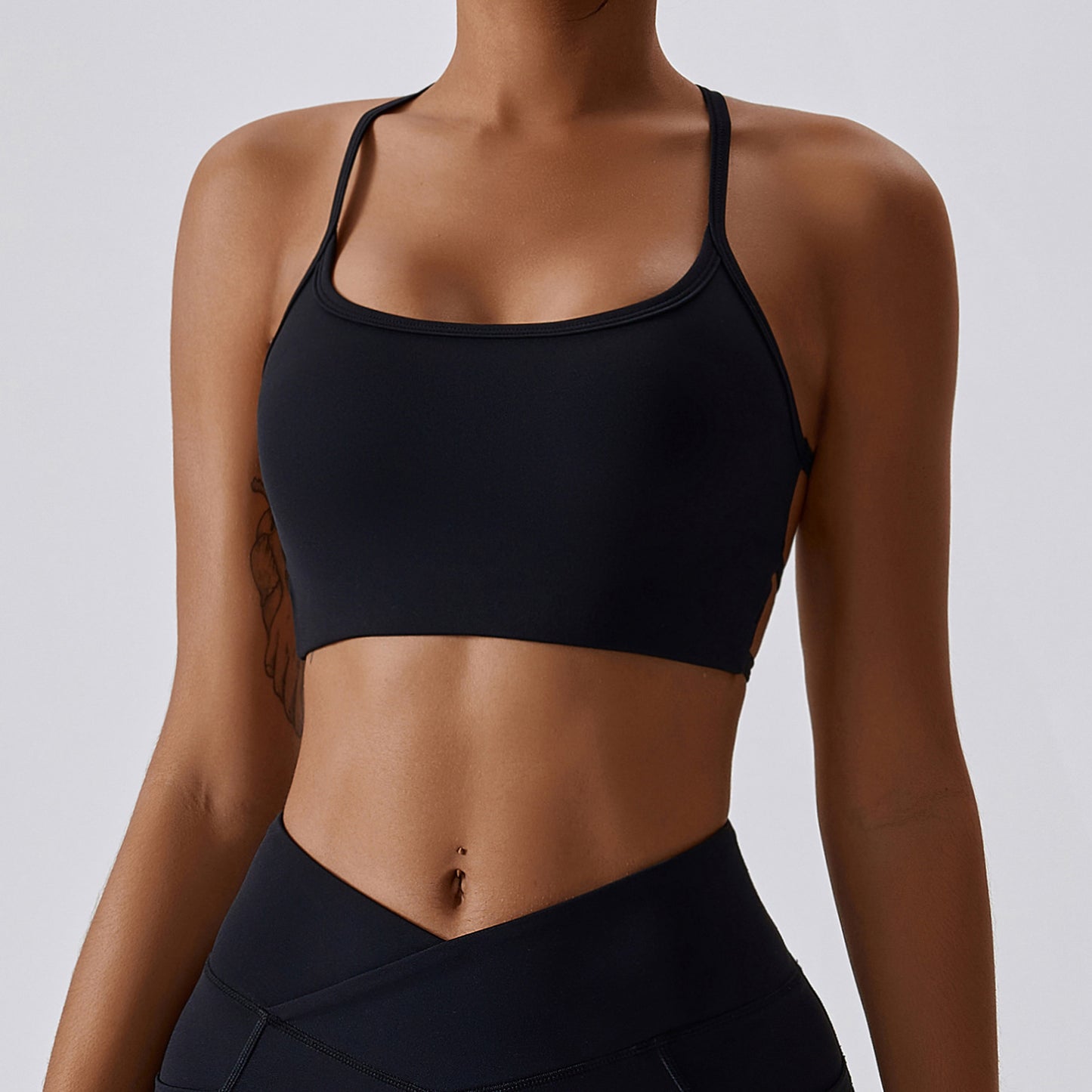 Women's Quick Dry Breathable Sports Bra For Yoga Running Comfort - LAKD London