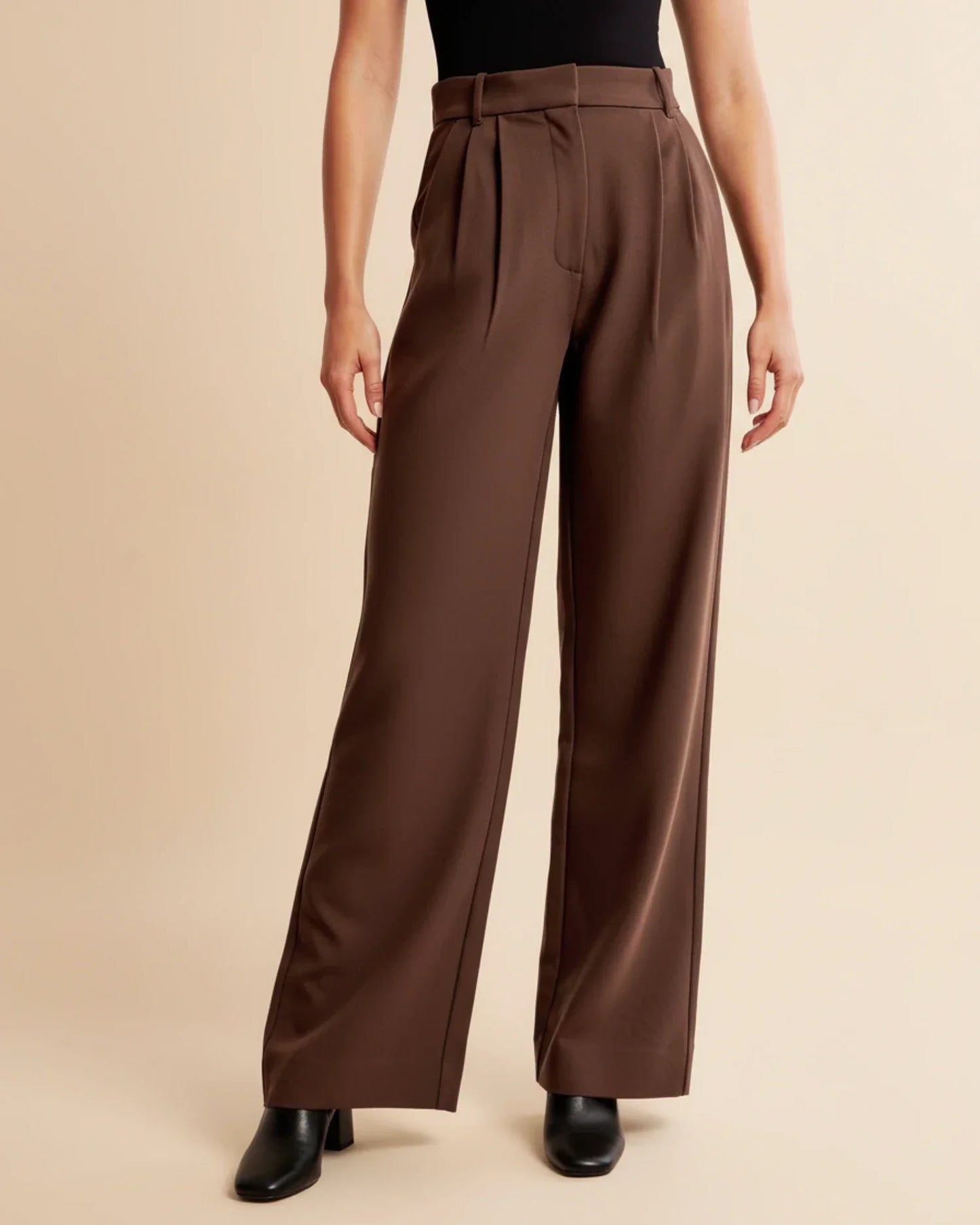 Women's High Waist Pleated Wide Leg Tailored Fit Trousers